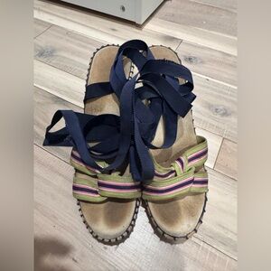 Juicy Couture Stylish Women's Sandals with Striped Design